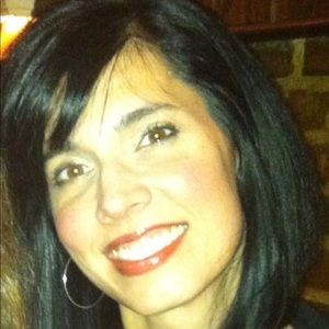 Meet your Posher, Stacy